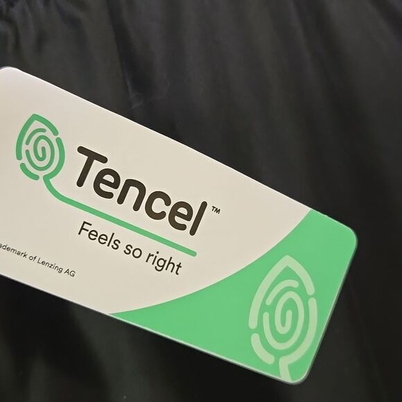 Victoria’s Secret PINK Tencel Satin Pajama Shorts XL Black Skeleton Diamante - Picture 6 of 10